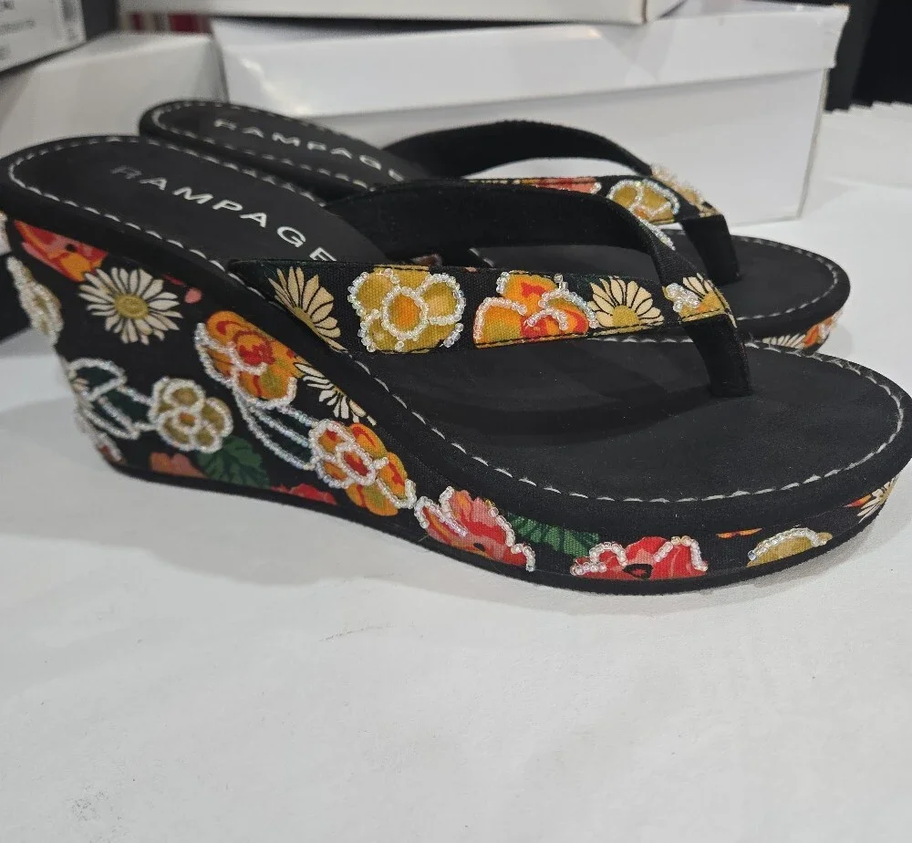 Rampage black wedge